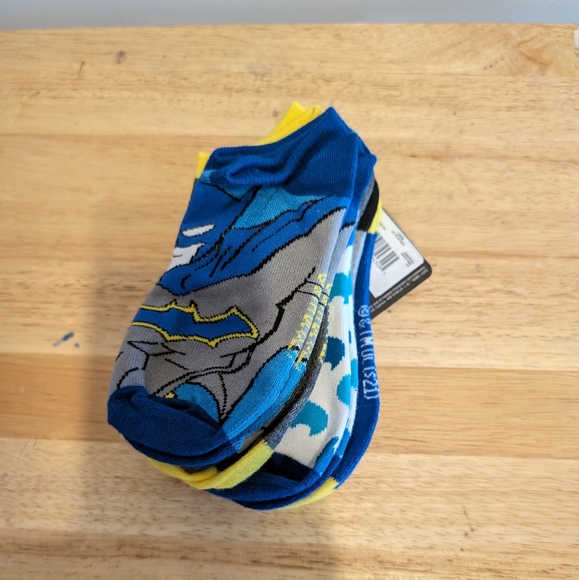 6 pair men large 3-9 Batman - Picture 2 of 2